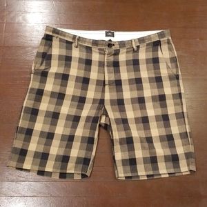 Obey Propaganda Black Gold Button Fly Shorts 36